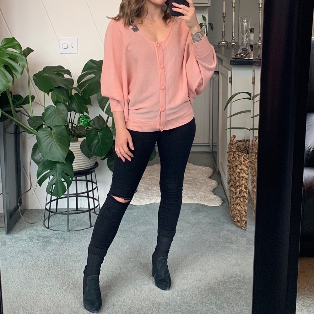 NWOT Bisou Bisou Peach Shimmer Cardigan